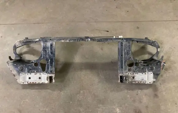 Mitsubishi L200 Top upper radiator support slam panel 