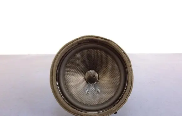 Mitsubishi Outlander Subwoofer speaker 8720A155