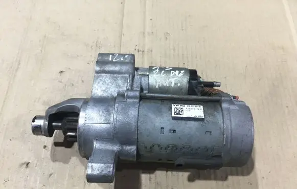 Audi A5 8T 8F Starter motor 03L911024B