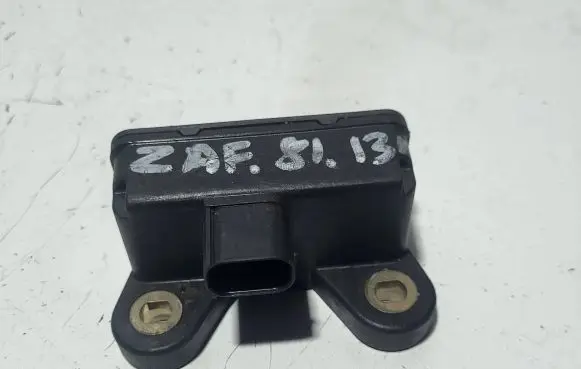 Opel Zafira B ESP acceleration yaw rate sensor 13257072 GE73F11Q4G 10170106313