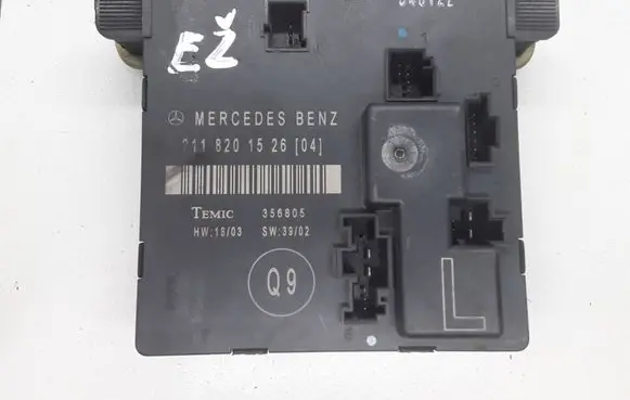 Mercedes-Benz E W211 Door control unit/module 2118201526 211820152604