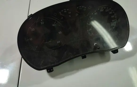 Volkswagen Polo IV 9N3 Speedometer (instrument cluster) A2C53162936
