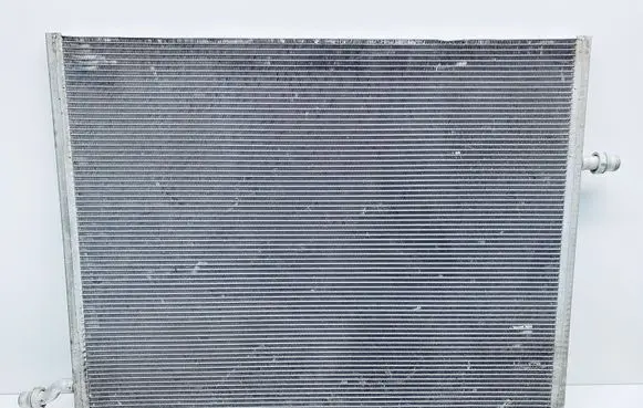 Mercedes-Benz EQC Coolant radiator A0995003600