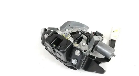 Lexus RX 450H Tailgate/trunk/boot lock/catch/latch T9161351B 638000770
