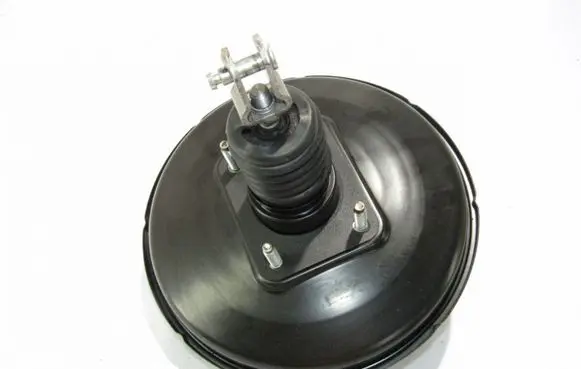 Toyota Verso-S Brake booster 13101018520