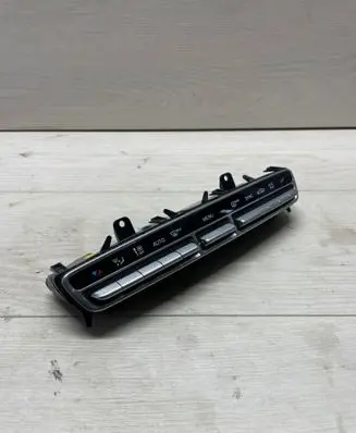 Mercedes-Benz E W213 Climate control unit A2139055107 A2C1115300002 0000035837