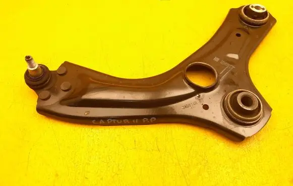 Renault Captur Front lower control arm/wishbone 045814R