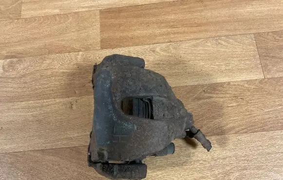 Ford Focus C-MAX Front brake caliper 