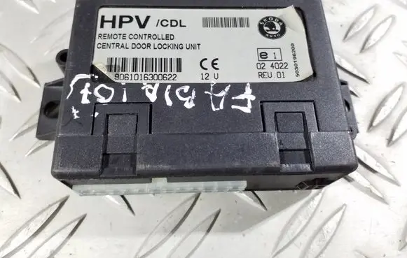 Skoda Fabia Mk2 (5J) Door central lock control unit/module 5030196200 024022 9061016300622