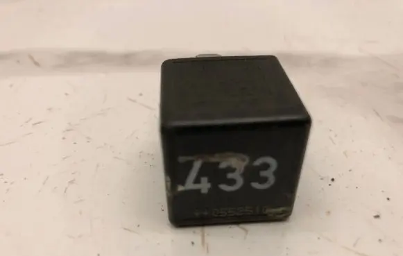 Audi A5 8T 8F Other relay 3D0951253A