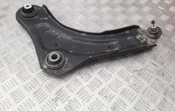 Renault Megane III Front lower control arm/wishbone 545014055R