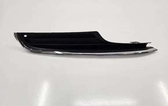 Volkswagen Golf VII Front fog light trim/grill 5G0853666A