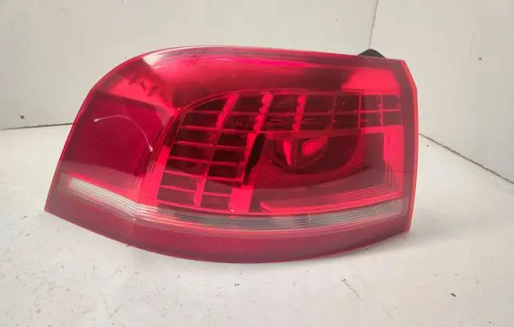 Volkswagen PASSAT B7 Rear/tail lights 3AF945207B