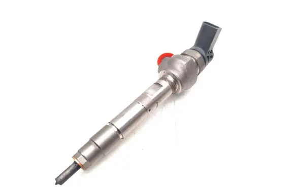 Toyota Avensis T270 Fuel injector 0445110613 8514146