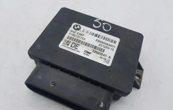 BMW 5 F10 F11 Hand brake control module 23122010 32620247A 0102731753