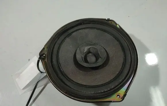 Mazda Premacy Front door speaker D35066960