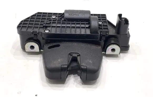 DS Automobiles 4 Tailgate exterior lock 9151487499