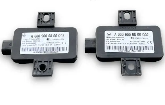 Mercedes-Benz E W212 Tire pressure control unit A0009000800