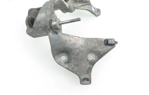 Peugeot 3008 I Engine mounting bracket 9671824280