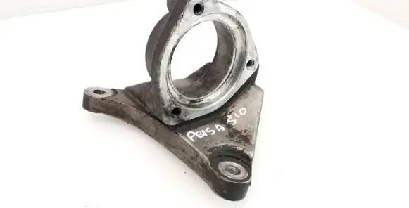 Opel Zafira C Driveshaft support bearing bracket 13219107 HUB100243