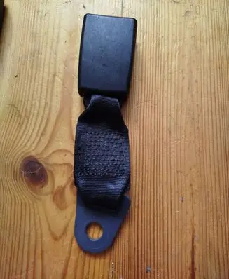 Nissan Micra Rear seatbelt buckle 88842AX410 33048606 1J31304