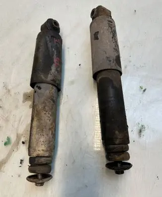 Volkswagen Transporter - Caravelle T4 Rear shock absorber/damper 321