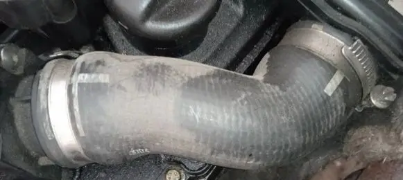 Peugeot 206 Intercooler hose/pipe
