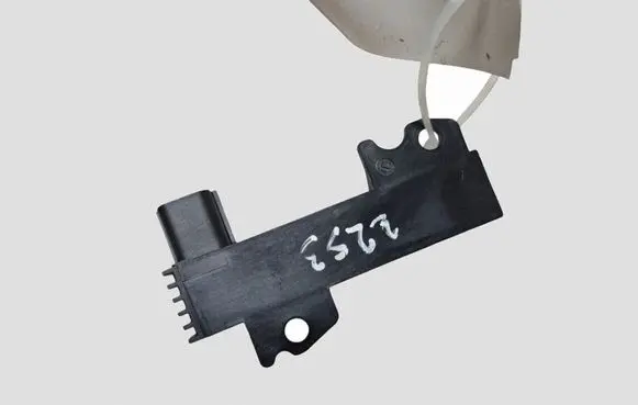 Ford Focus Aerial antenna amplifier DS7T15K603AA
