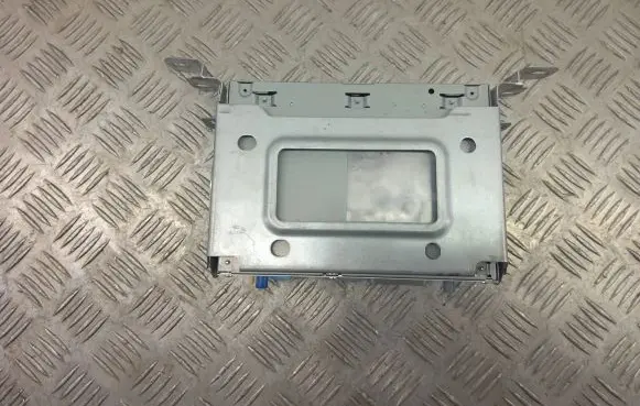 Jaguar XF X250 CD/DVD changer HWND31344900AA