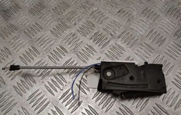 Volvo XC60 Engine bonnet/hood lock/catch 32219544