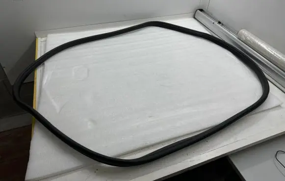 Tesla Model X Front door rubber seal