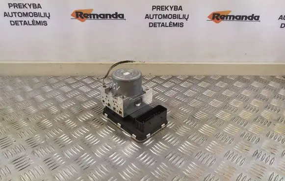 Volvo XC90 ABS Pump P31680101