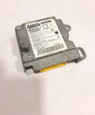 Renault Megane I Airbag control unit/module 7700418152E 550548400 81601D03646