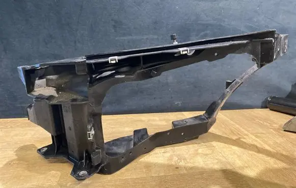 Mercedes-Benz S W222 Radiator support slam panel A2226225900