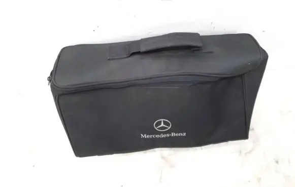 Mercedes-Benz C W205 Electric car charging cable A0005833898