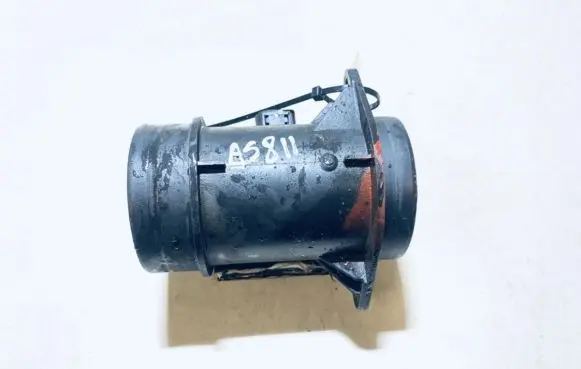 Volkswagen PASSAT B4 Mass air flow meter 074906461 71822101