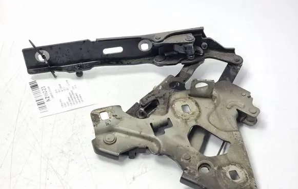 Audi A8 S8 D5 Engine bonnet/hood hinges 4N0823302