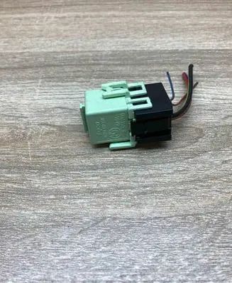 BMW 5 E60 E61 Other relay 8373700 WithPlug