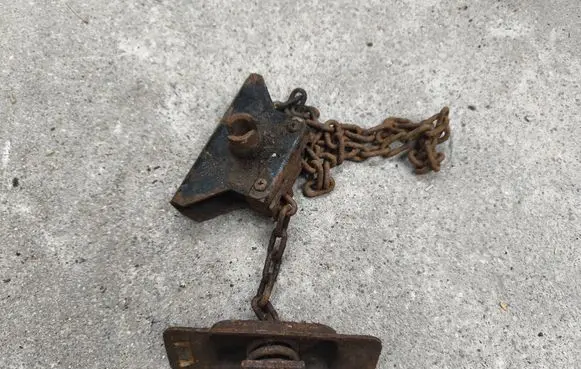 Ford Ranger Spare wheel mounting bracket AB311A131BB