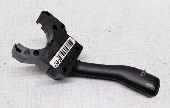 Volkswagen Golf IV Wiper control stalk 4B0953503F CZK0301202012