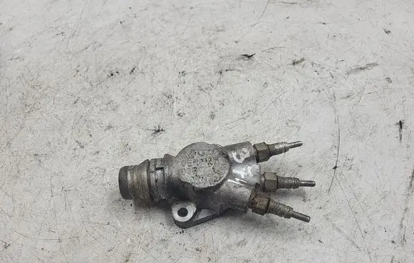 Audi A4 S4 B5 8D Engine coolant pipe/hose 038121145