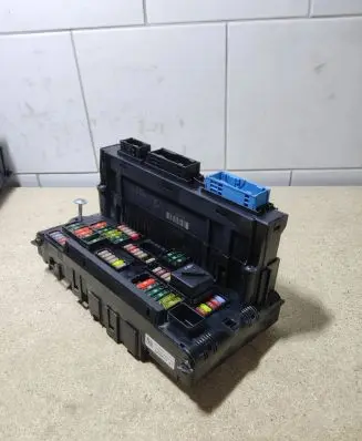 BMW 5 F10 F11 Fuse box set 9252815