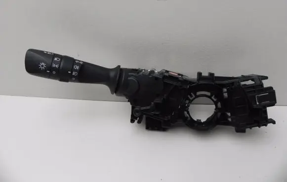 Toyota Auris E180 Indicator stalk 0273017F850 N542