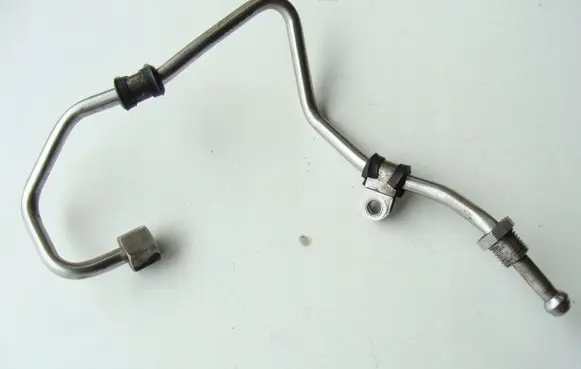 Audi RS6 Fuel line/pipe/hose 07L127501BF