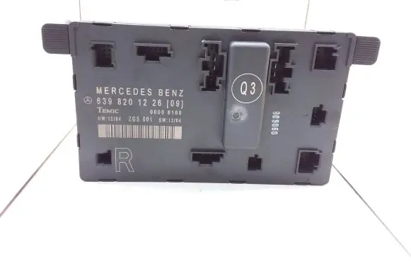 Mercedes-Benz Vito Viano W639 Door control unit/module 6398201226 639820122609