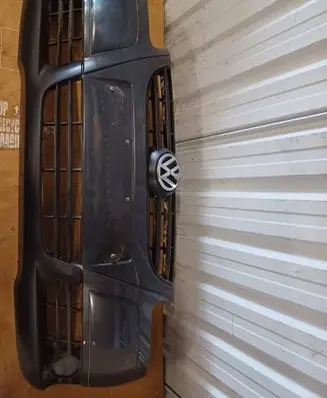 Volkswagen Fox Front bumper 5Z0807221D