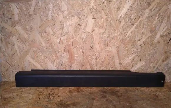 Volkswagen Golf III Front sill trim cover
