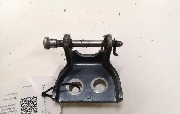 Citroen C4 Grand Picasso Rear door lower hinge