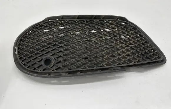 Mercedes-Benz C W205 Front bumper lower grill A2058854023