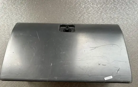 Nissan Patrol Y60 Glove box lid/cover 6852001J01